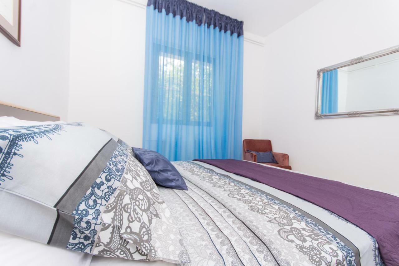 Holiday Home Ruzmarin Trogir Buitenkant foto