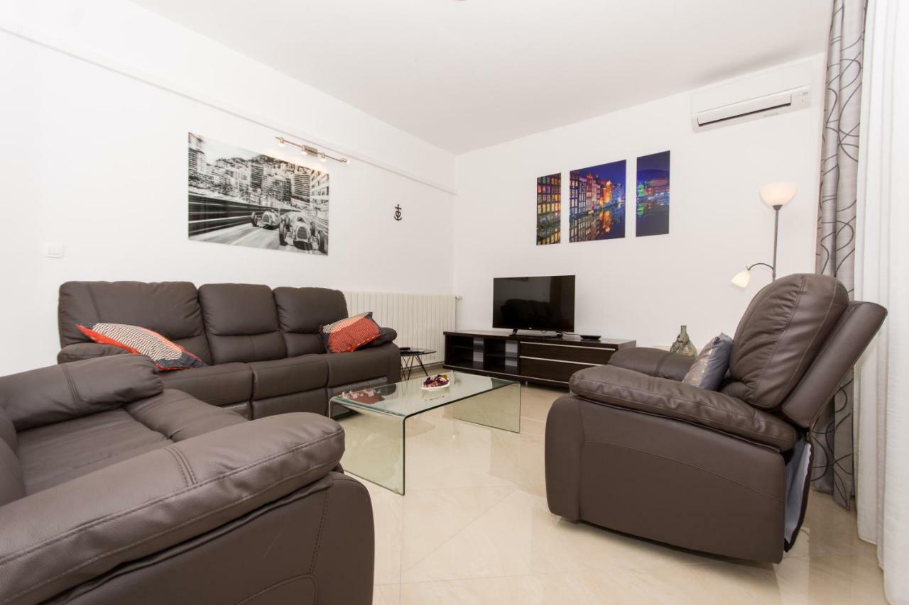 Holiday Home Ruzmarin Trogir Buitenkant foto